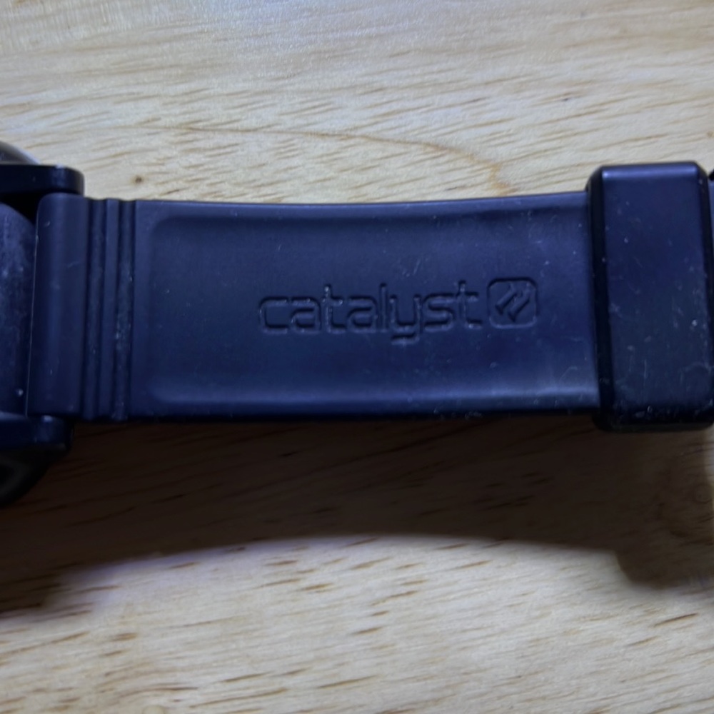 EUC Catalyst Apple Watch Case for Series 4 44mm - Picture 4 of 5